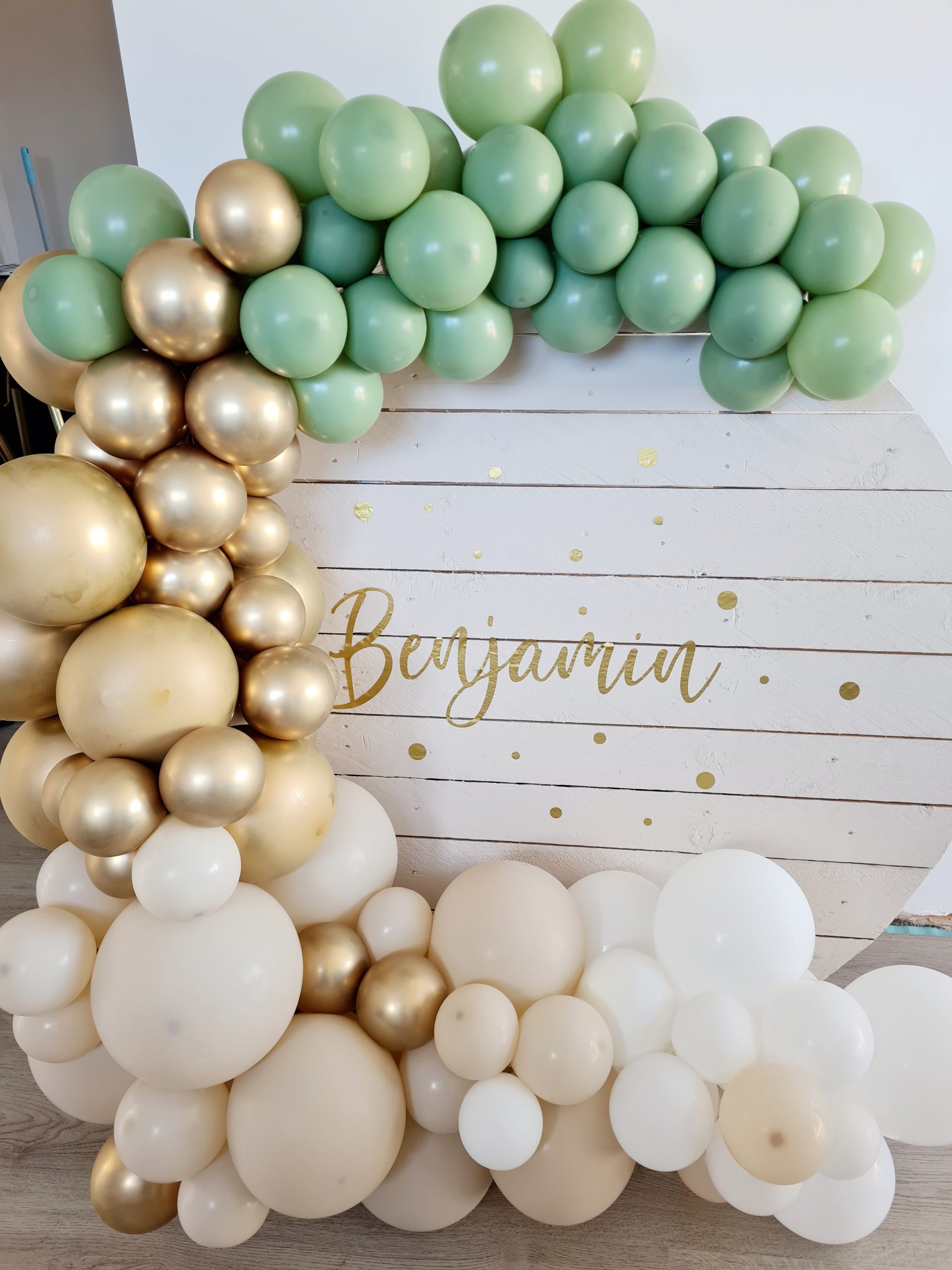 Sailboard Backdrop & Balloon displays